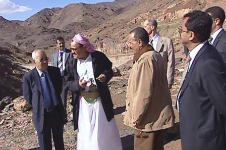 رئيس الجمهورية يتفقد سدي مختان ومصيبيح بمنطقة سعوان مديرية بني حشيش بمحافظة صنعاء